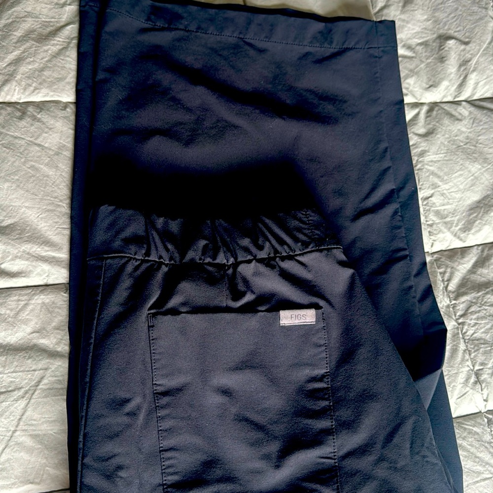 Figs Pro wide leg dressy scrub pants